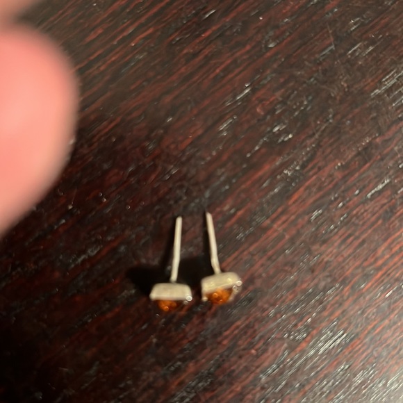 Sterling silver Amber earrings made in Mexico - Picture 9 of 10